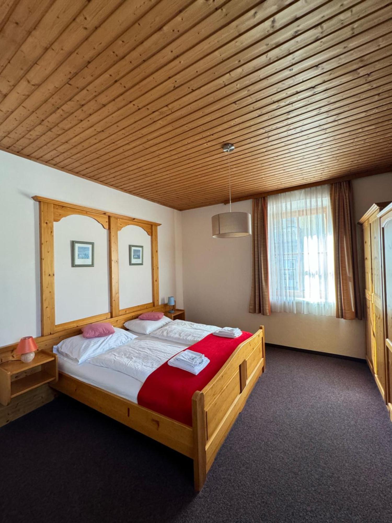 Hotel Die Traube Admont Exterior photo